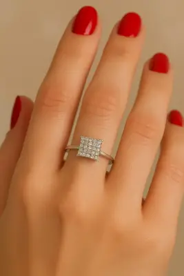Sertifikalı Doğal Pırlanta Beyaz Altın Kare Taşlı Kadın Yüzük (0.25 CT) Jtr Güvencesiyle - 2